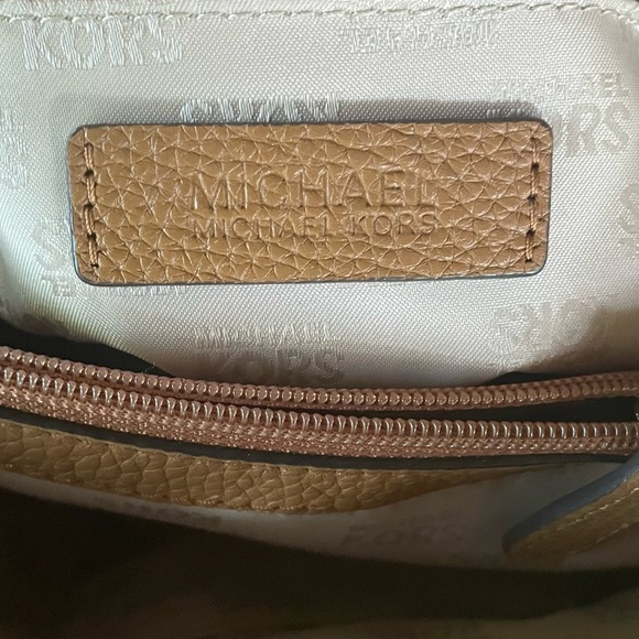 Michael Kors Cream & Tan Genuine Leather Satchel Crossbody - Picture 7 of 17